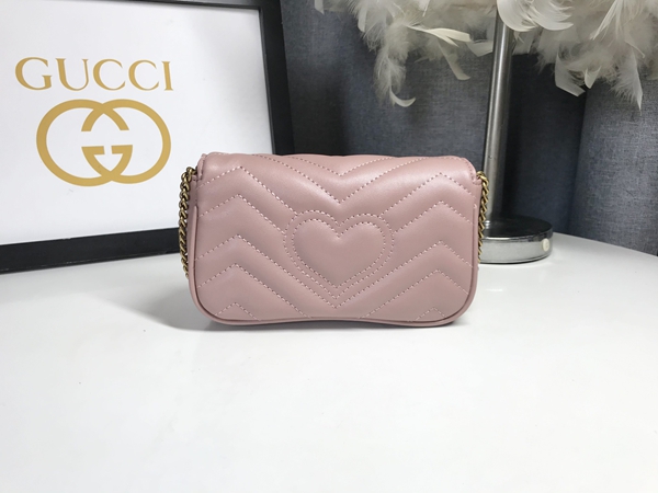 激安グッチバッグコピー角部分ディテール